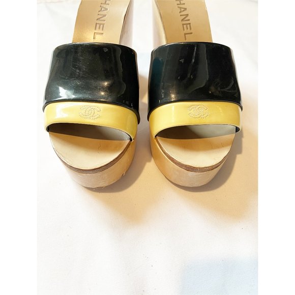 CHANEL Marin Patent Navy/Yellow Leather Platform Wooden Mule Size EU37/US6.5 - Picture 7 of 11